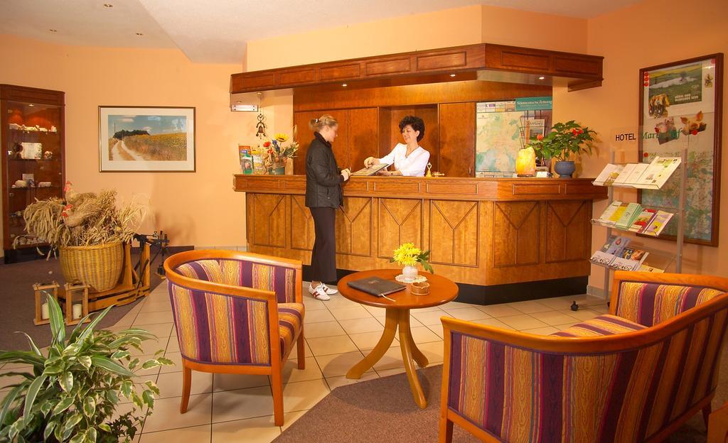 Marienhof Hotel Burg Stargard Exterior photo